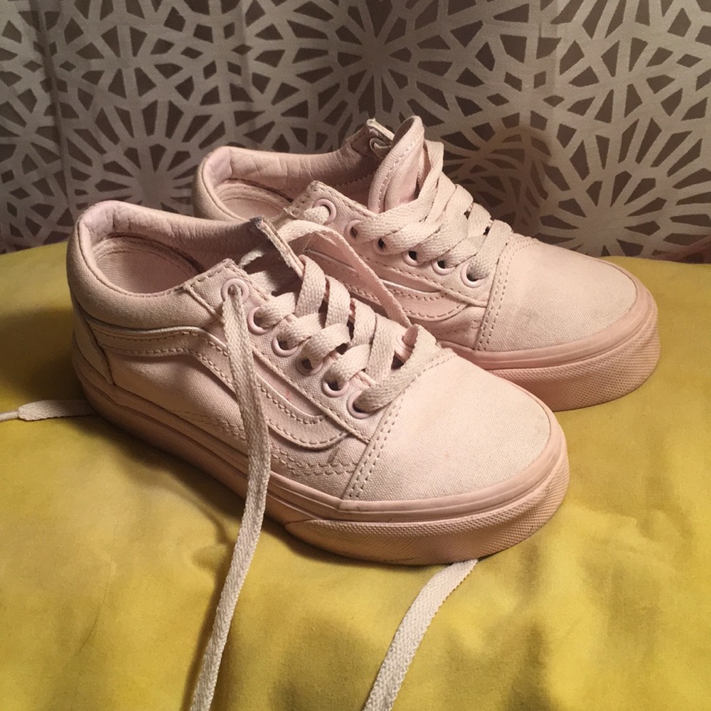 white pink girls vans size 11